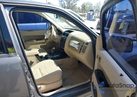 2009 Ford Escape Limited from USA, damaged, VIN 1FMCU04G79KA28903